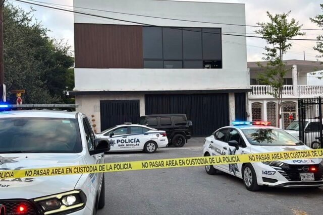 Asaltan casa de Karely Ruiz; hieren a su esposo y roban joyas